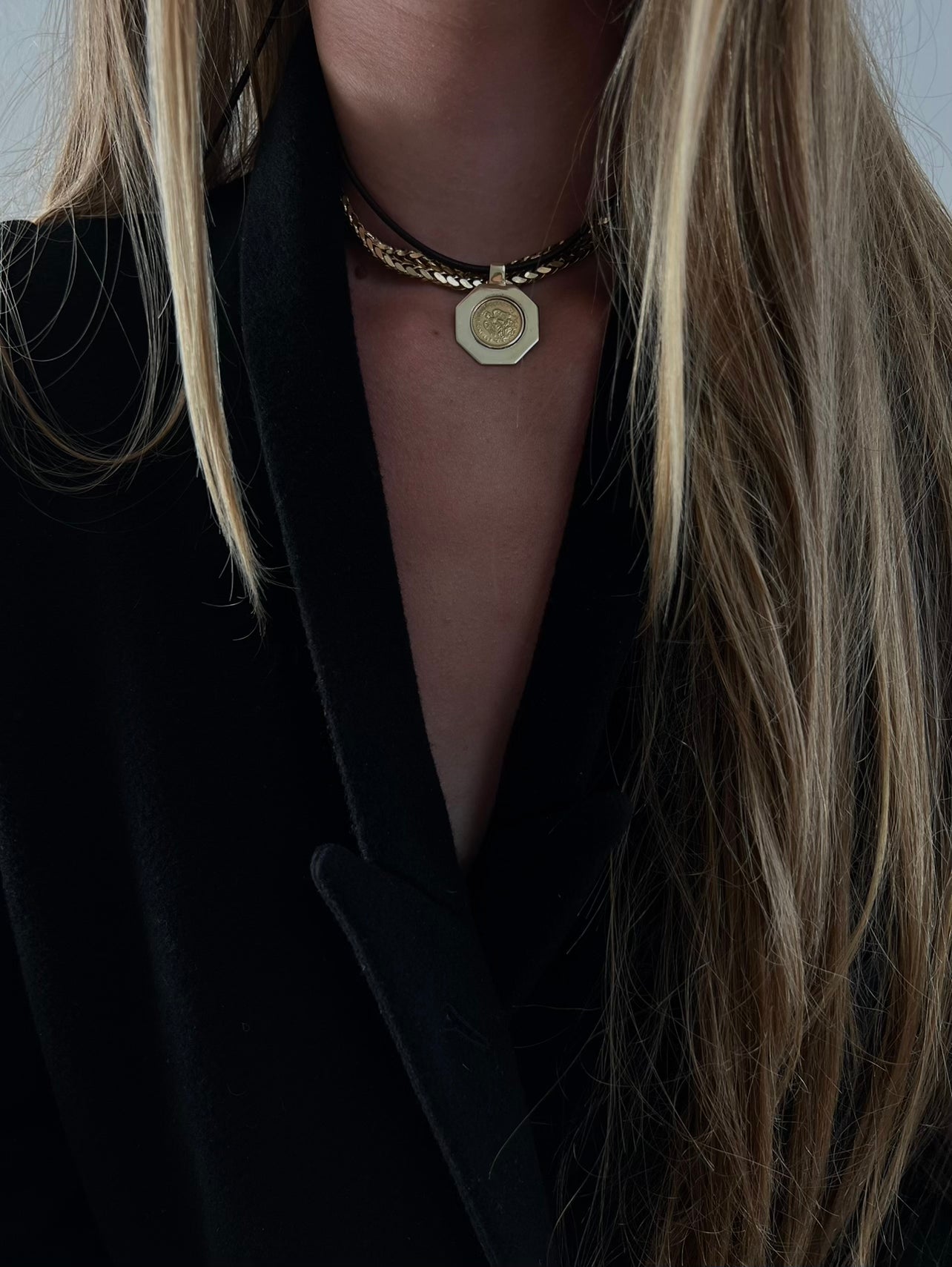 18k mexican gold coin pendant