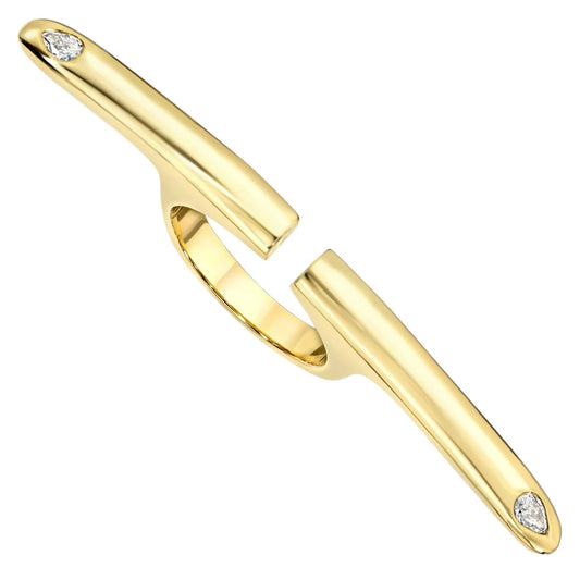18k gold ring with diamonds