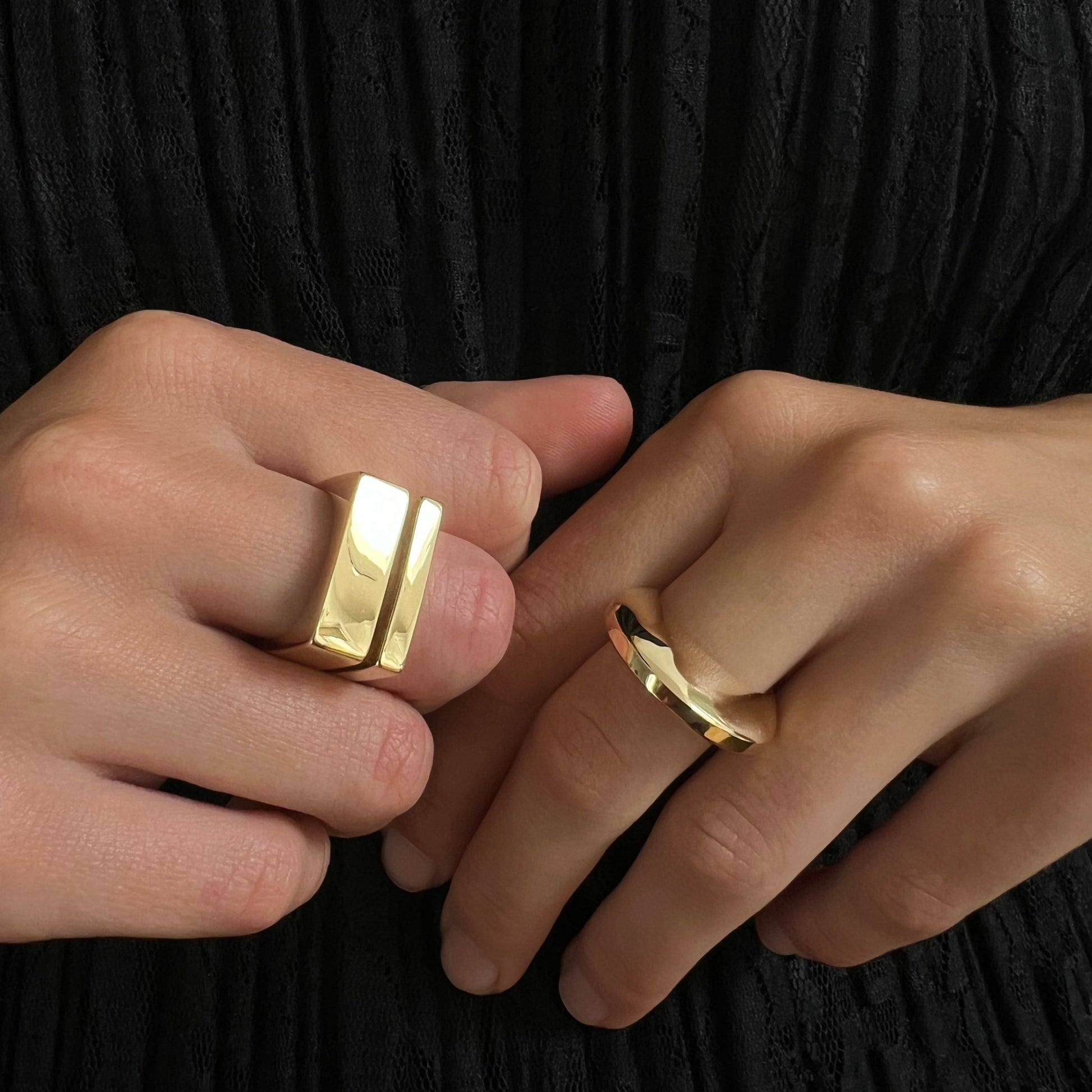 18k gold square band