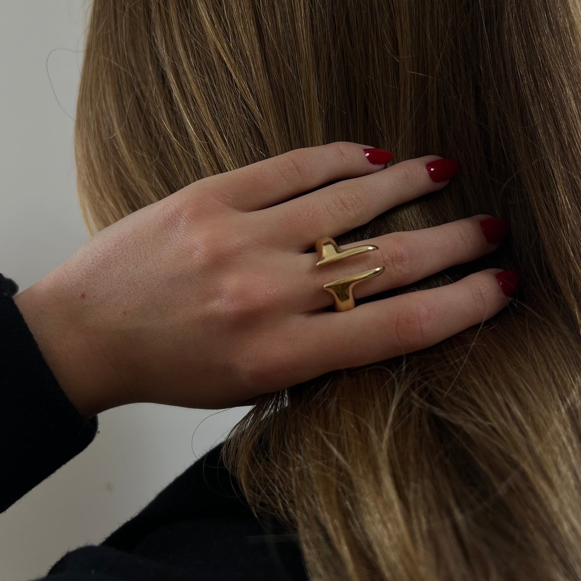 18k gold ring